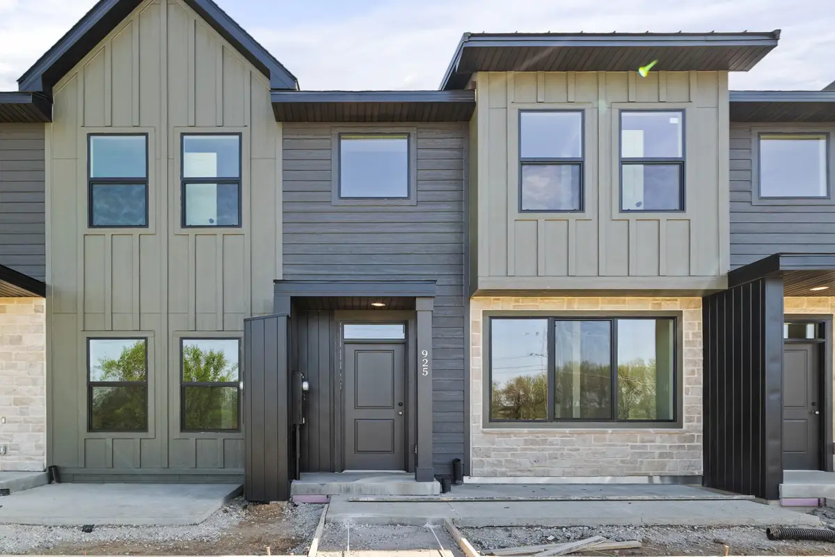 925 Percheron Lane, Norwalk, IA 50211 - #1