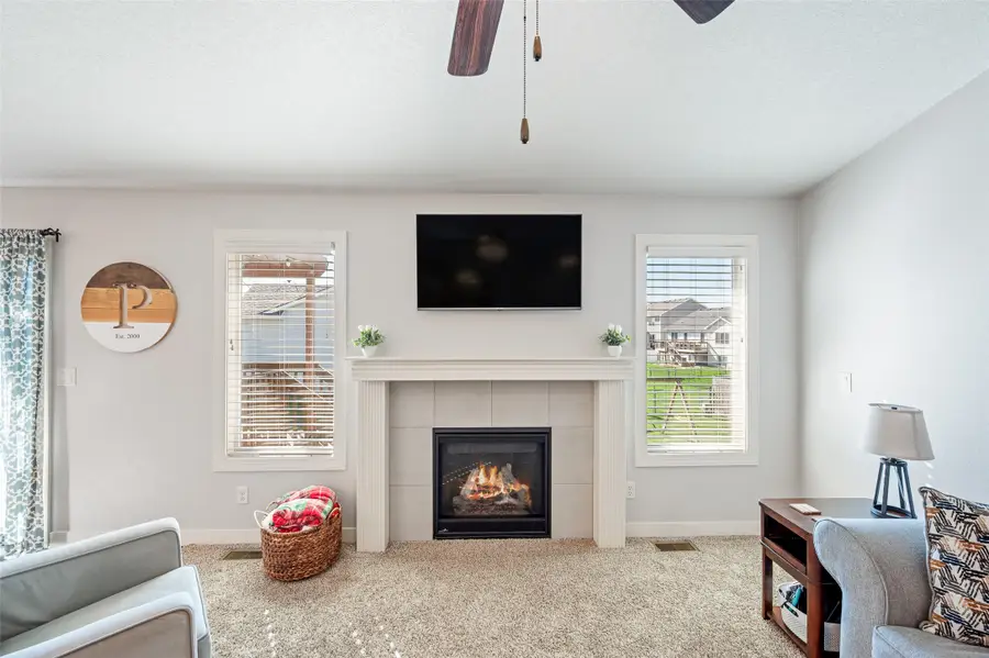 614 Lincoln Street Ne, Bondurant, IA 50035 - #3