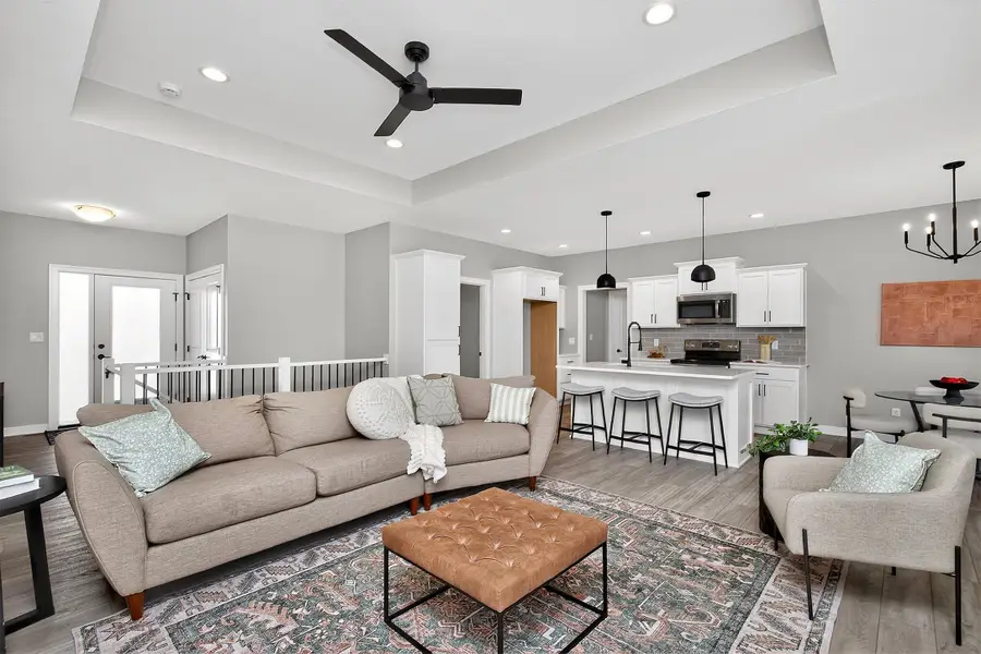 205 11th Court Nw, Bondurant, IA 50035 - #3