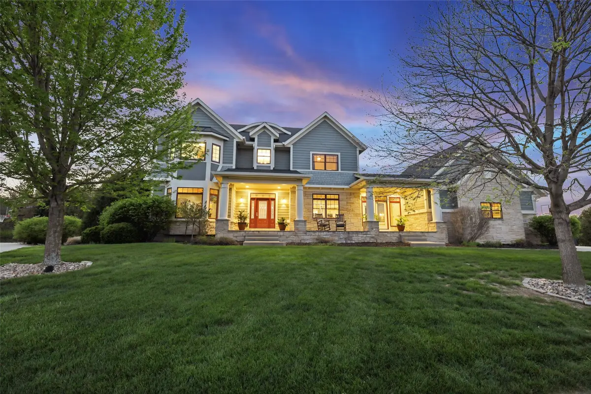 9135 NW 72nd Circle, Johnston, IA 50131 - #1