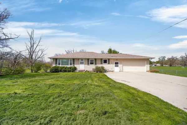 800 W State Street, Colfax, IA 50054