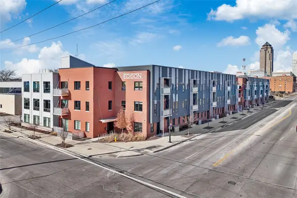 450 SW 7th Street #307, Des Moines, IA 50309