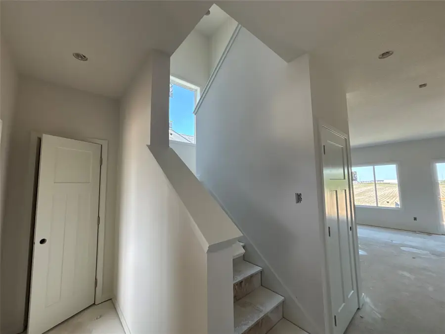 1835 Gordon Court, Norwalk, IA 50211 - #2