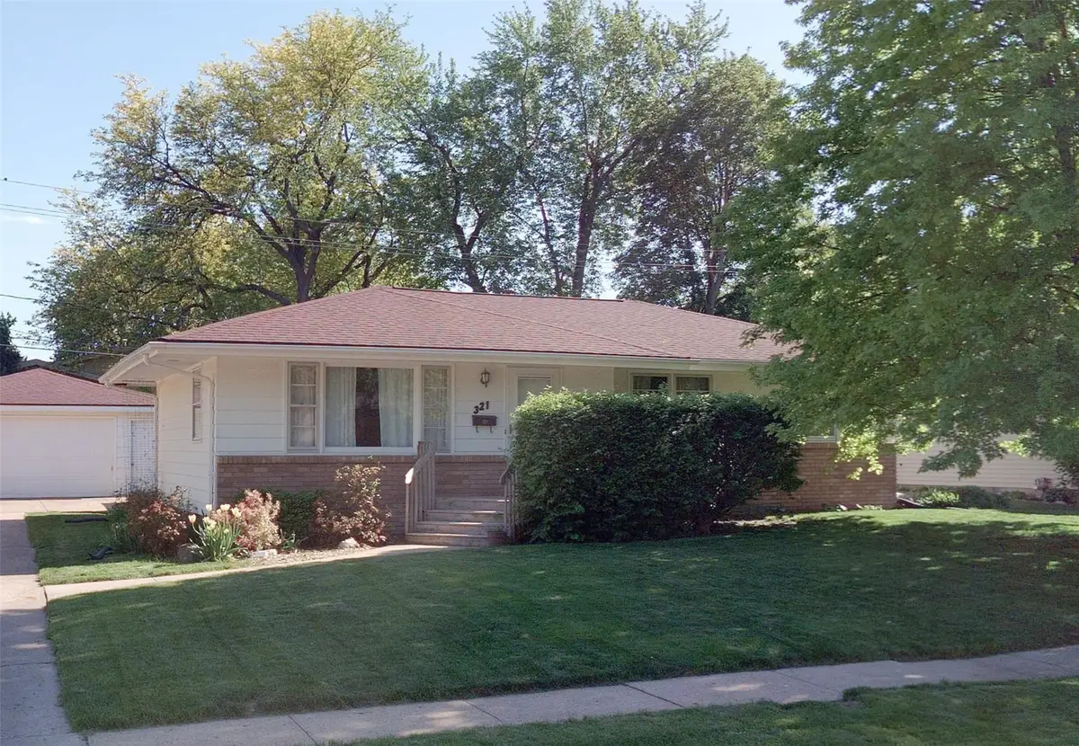 321 SE 9th Street, Ankeny, IA 50021 - #1
