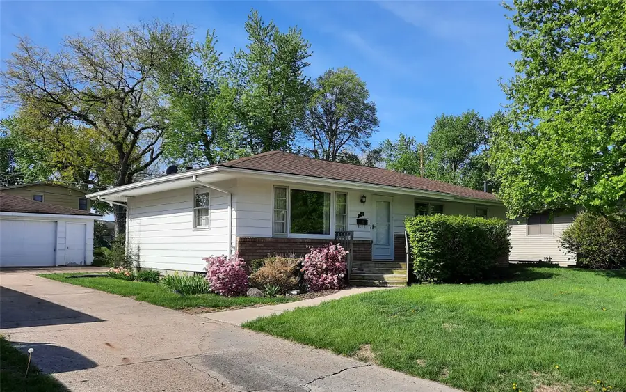 321 SE 9th Street, Ankeny, IA 50021 - #3