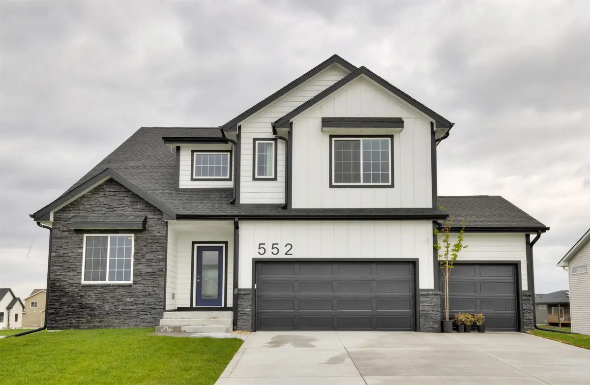 552 Westwood Drive, Huxley, IA 50124 - #1