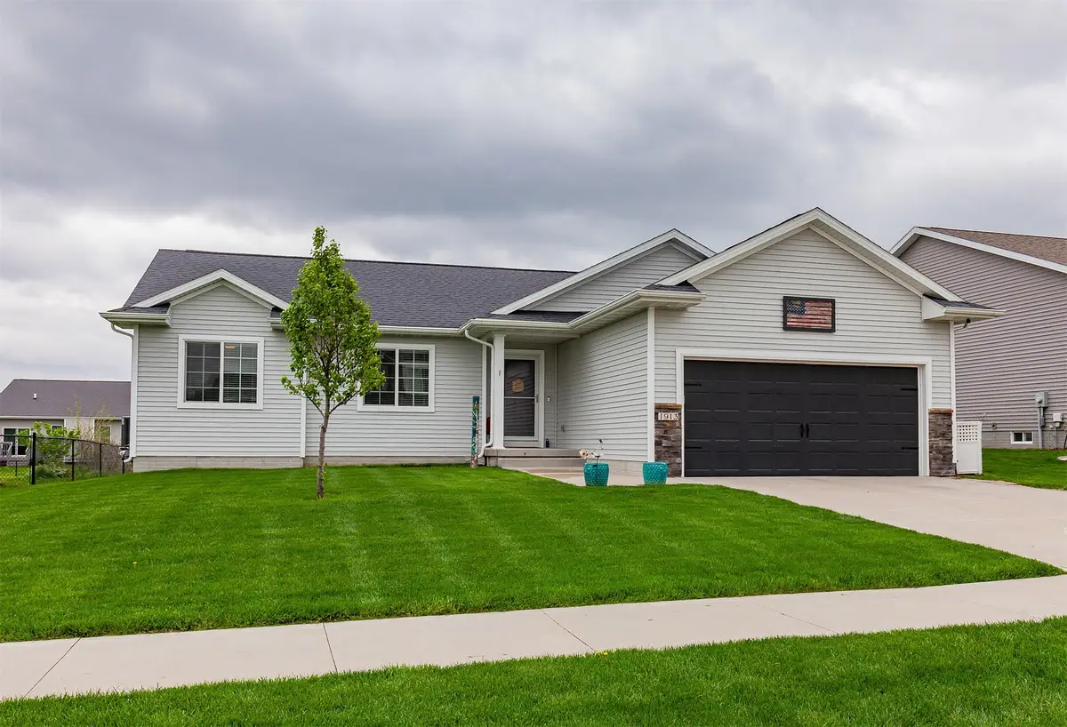 1913 Roebling Road, Adel, IA 50003 - #1