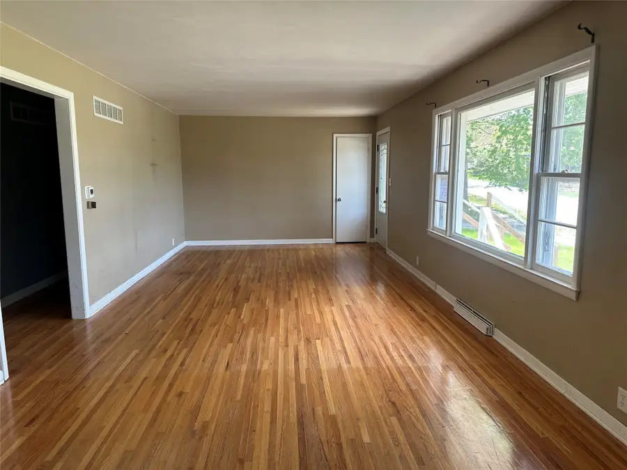 213 W Lincoln Street, Monroe, IA 50170 - #3