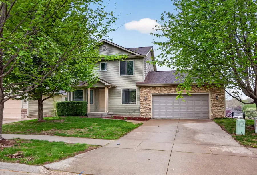4738 Sawyers Drive, Des Moines, IA 50310 - #2