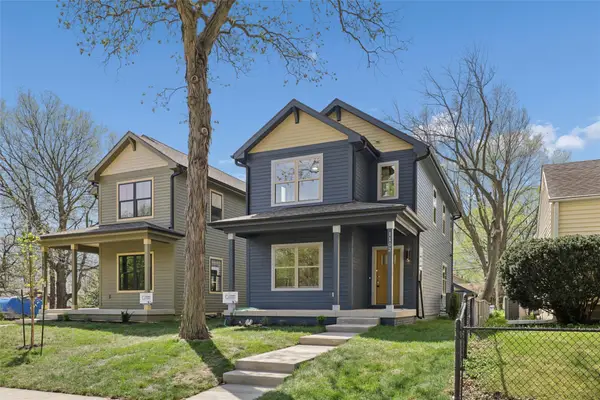 1102 Clinton Avenue, Des Moines, IA 50313