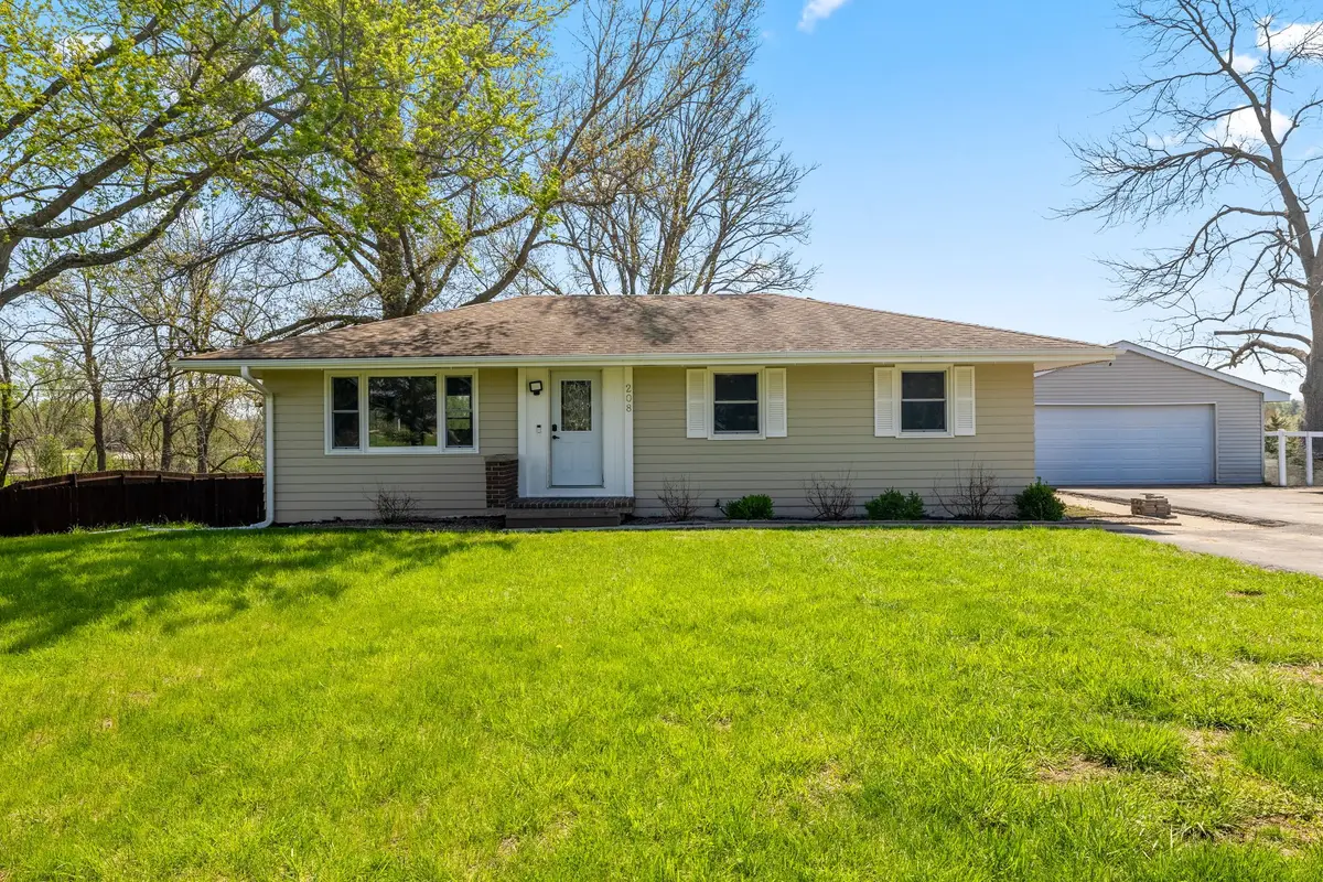 208 Willow Street, De Soto, IA 50069 - #1