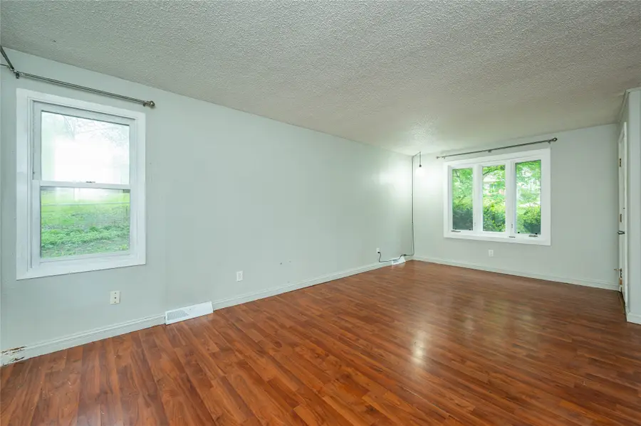 605 Loomis Avenue, Des Moines, IA 50315 - #2