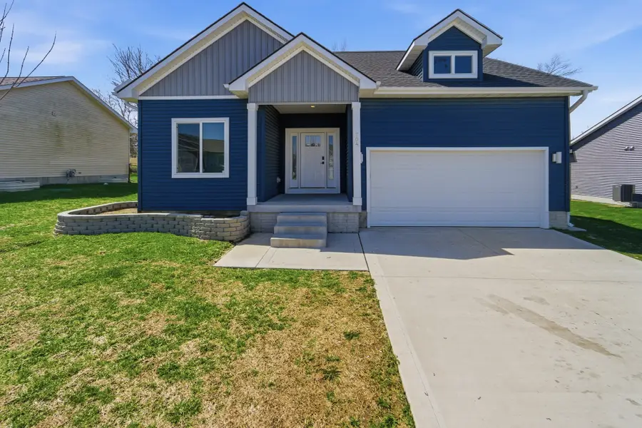 704 Patchett Drive Ne, Mitchellville, IA 50169 - #3