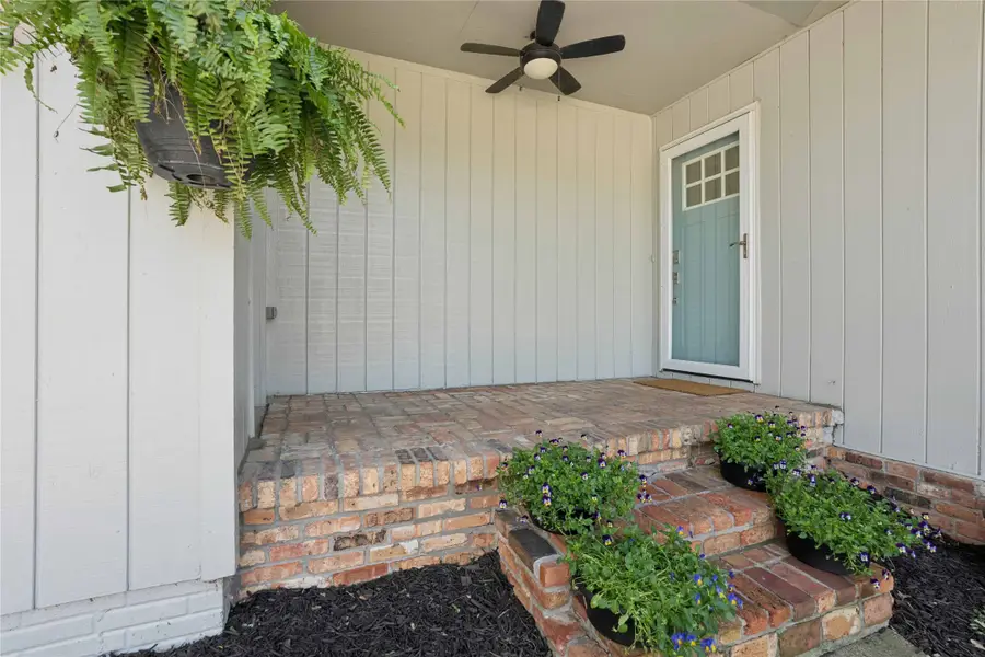 6554 Center Street, Des Moines, IA 50312 - #3