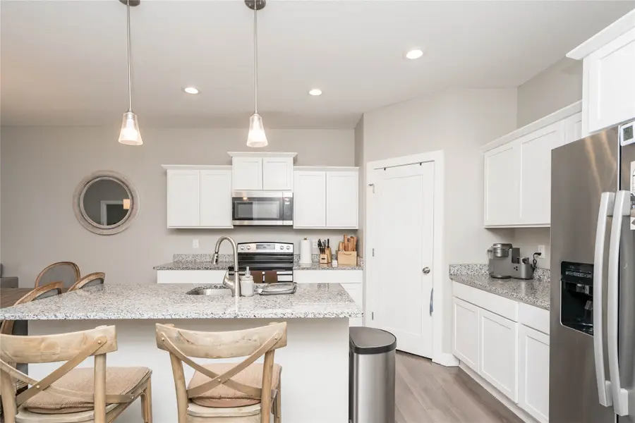 9655 Crowning Drive, West Des Moines, IA 50266 - #3