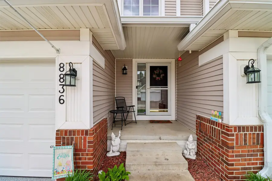 8836 Oxley Place, Johnston, IA 50131 - #2