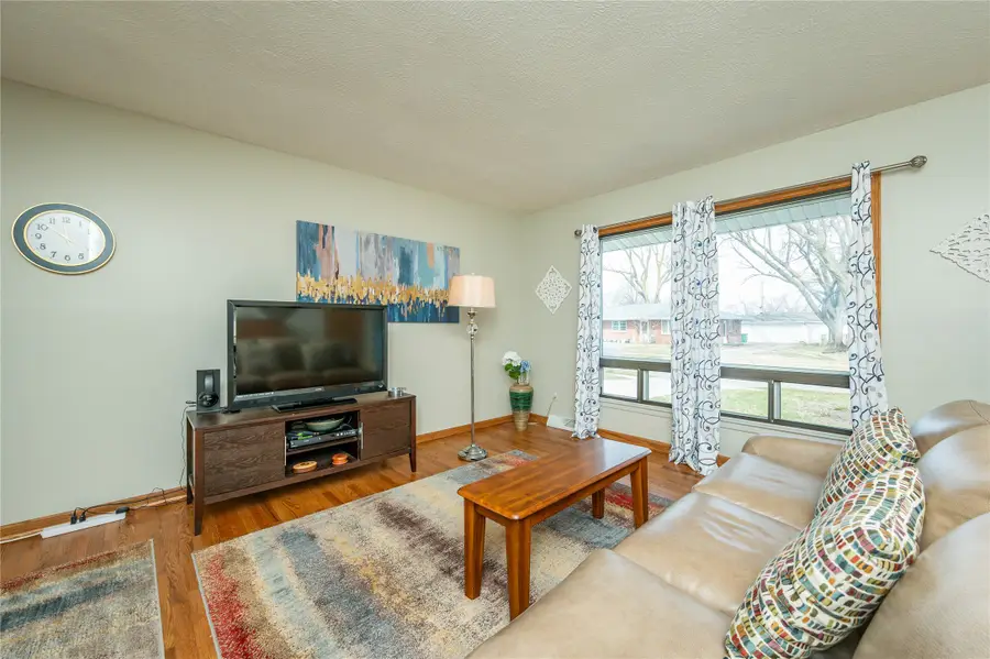 209 SE 4th Street, Ankeny, IA 50021 - #3