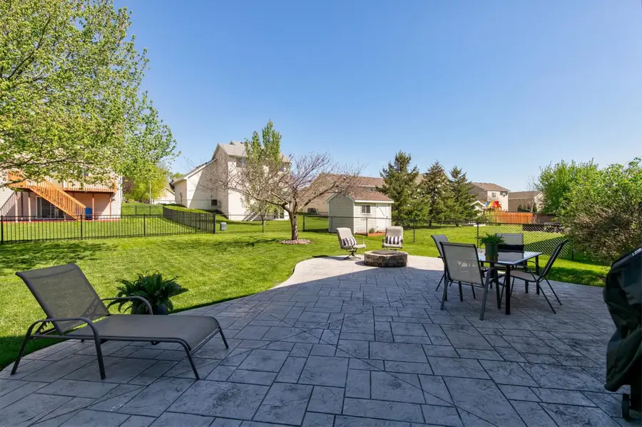 15419 Winston Avenue, Urbandale, IA 50323 - #3