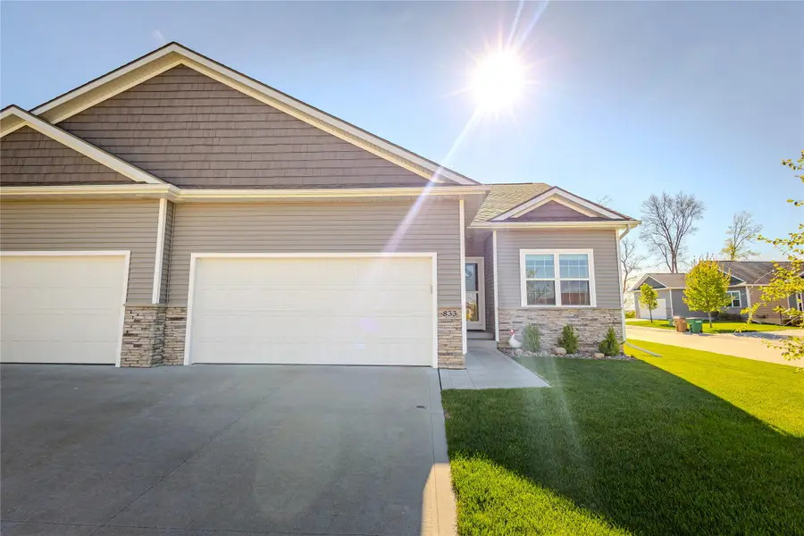 833 Pinehurst Way, Polk City, IA 50226 - #2