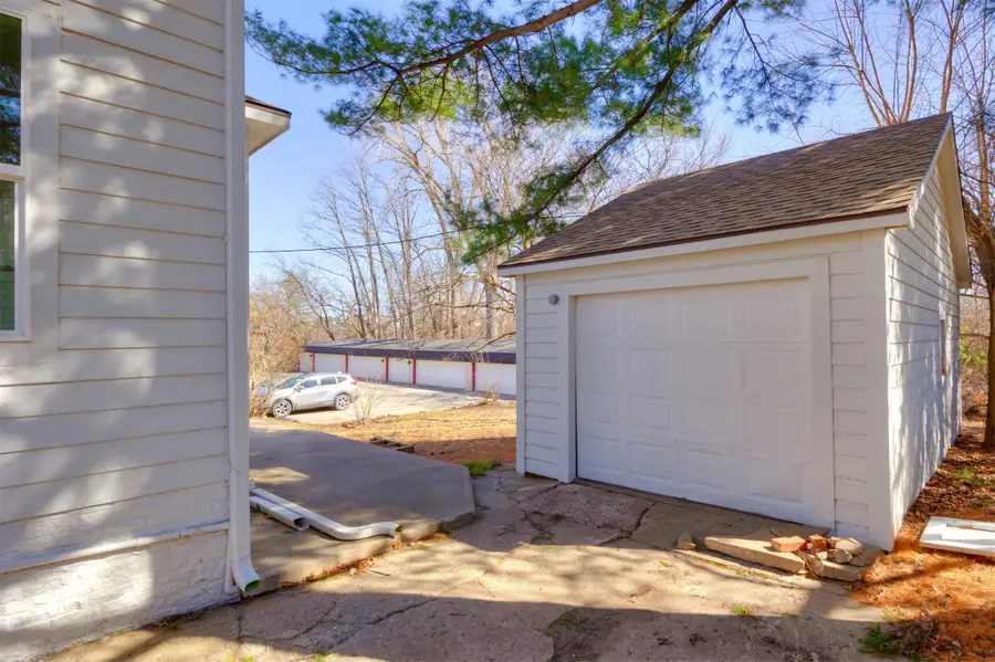 415 42nd Street, Des Moines, IA 50312 - #3