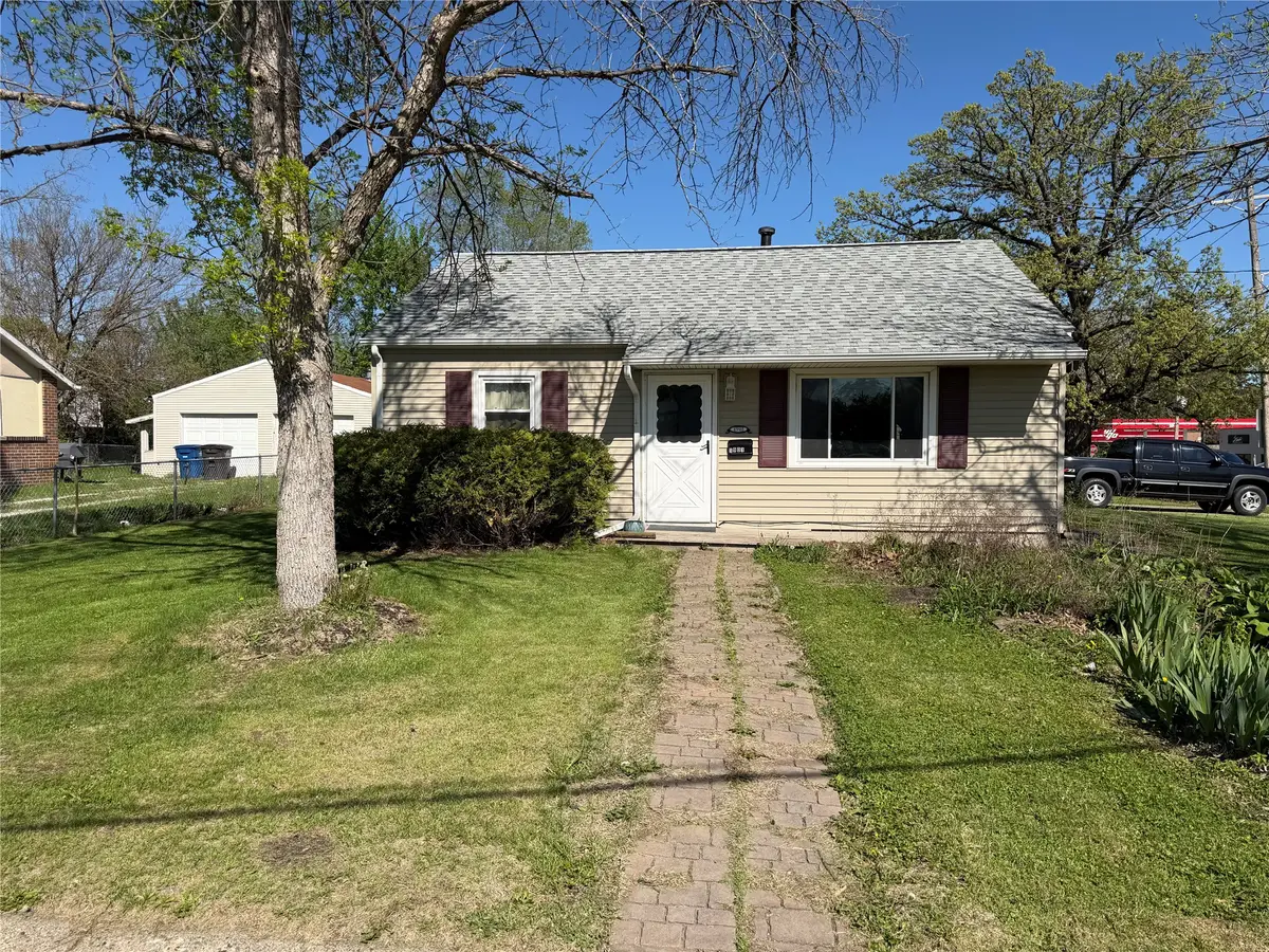 1901 59th Street, Des Moines, IA 50322 - #1