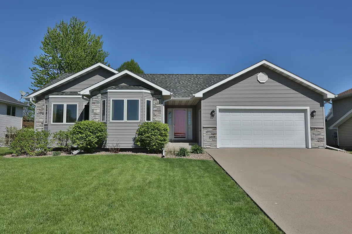 612 E 13th Street, Pella, IA 50219 - #1