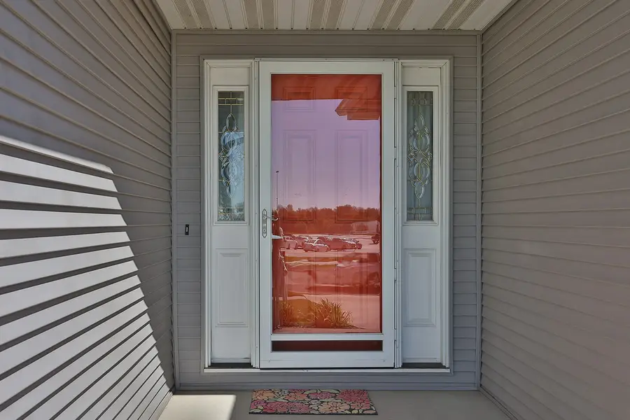 612 E 13th Street, Pella, IA 50219 - #3