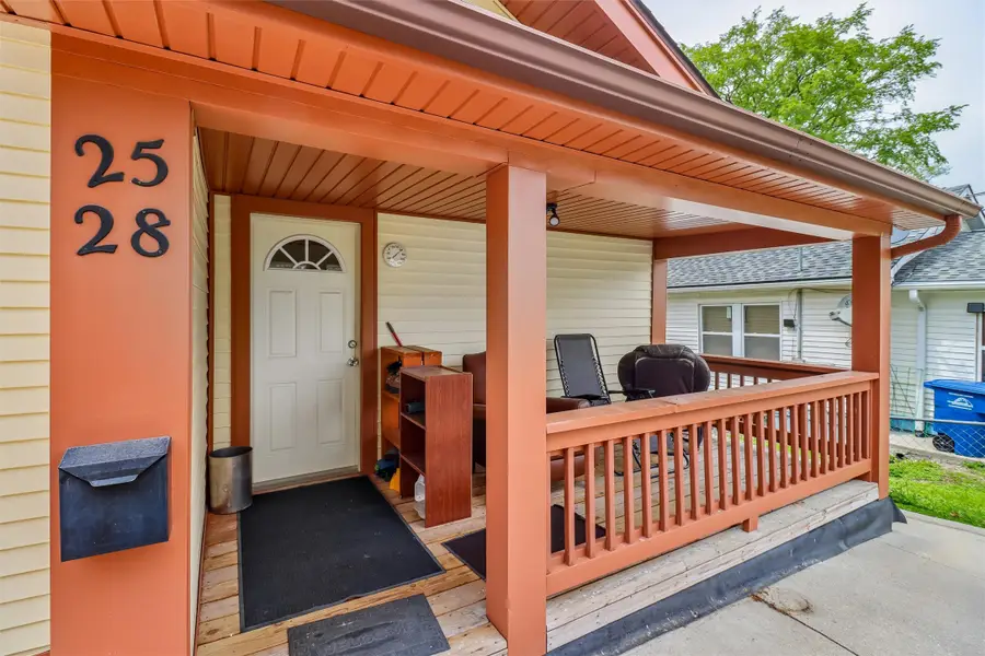 2528 SE 6th Street, Des Moines, IA 50315 - #3