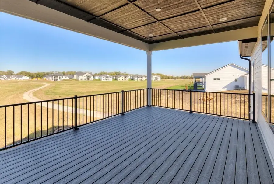 17227 Northview Drive, Urbandale, IA 50323 - #3