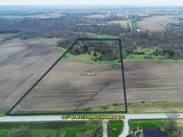 03 325th Street, Woodward, IA 50276