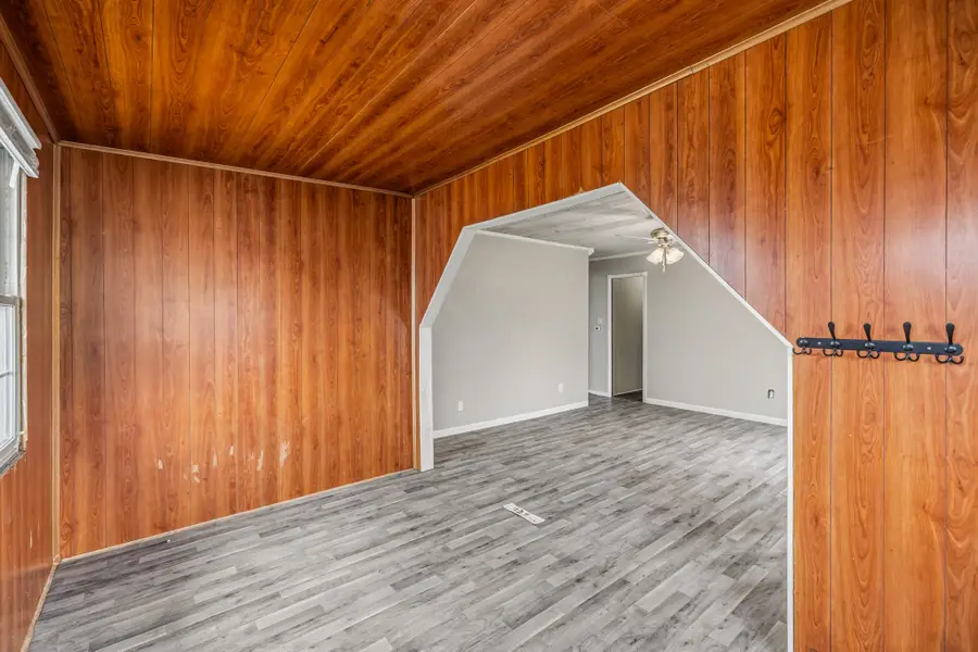 1411 Delaware Avenue, Des Moines, IA 50317 - #2