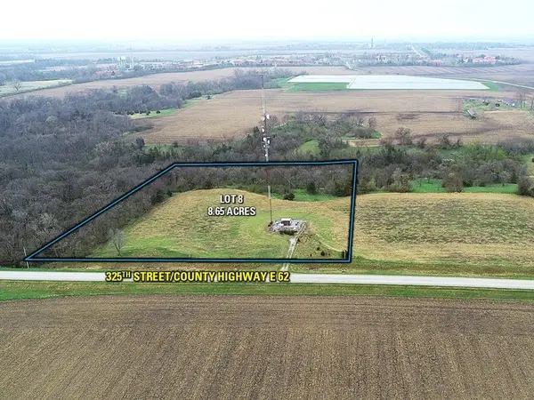 08 325th Street, Woodward, IA 50276