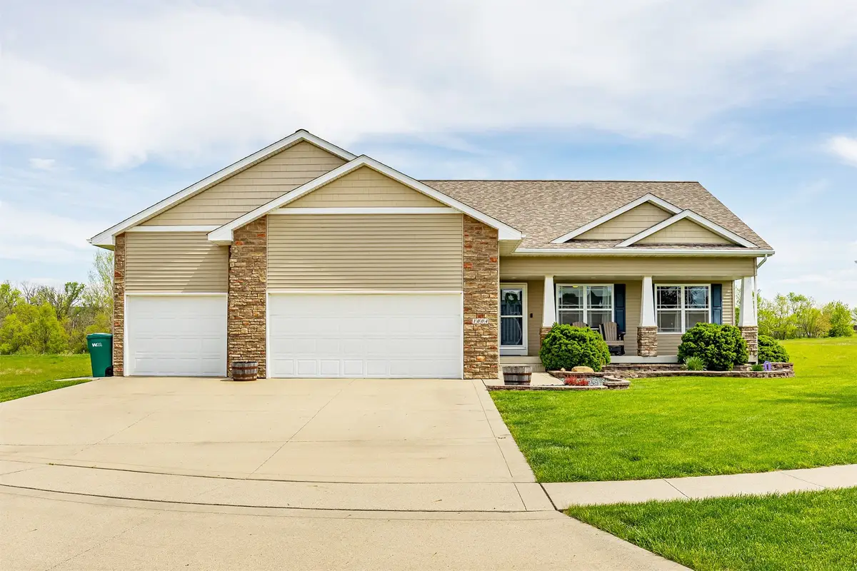 1004 E Madison Avenue, Indianola, IA 50125 - #1