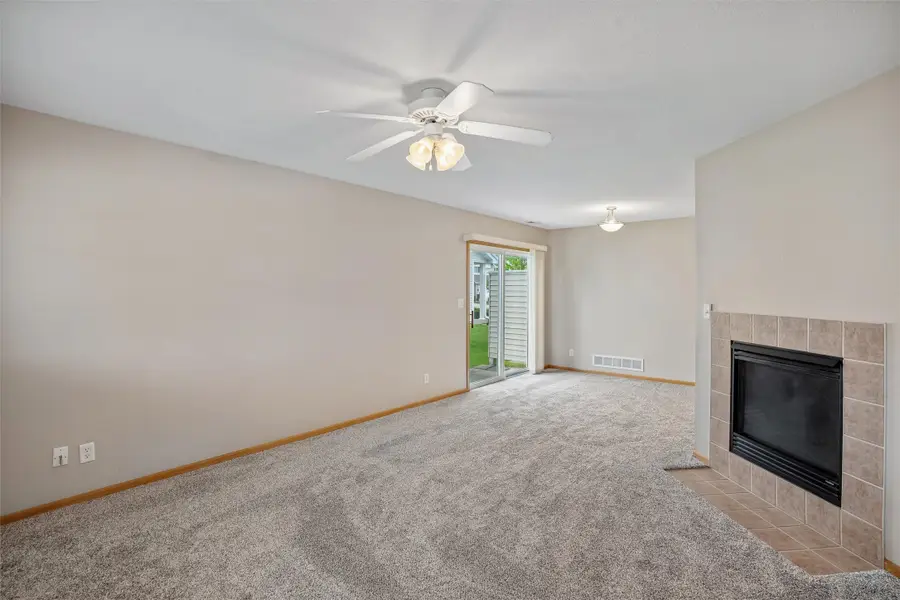 793 SE Willow Brook Drive, Waukee, IA 50263 - #2