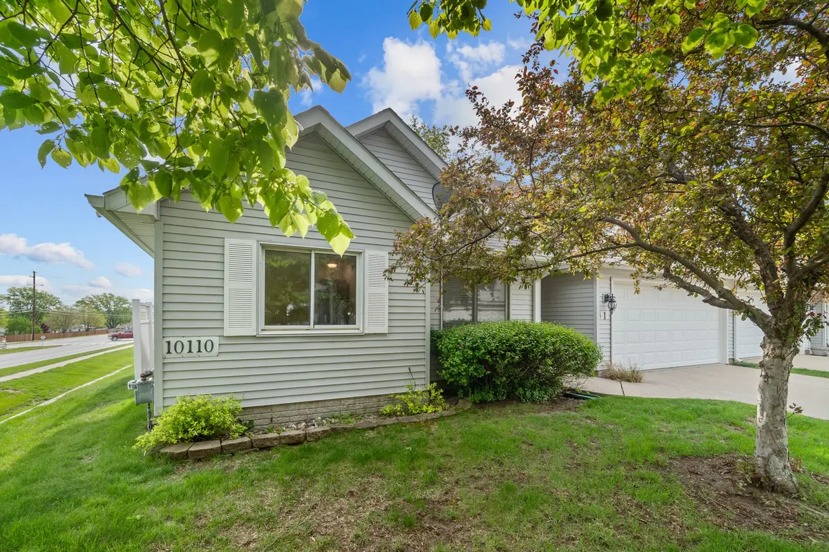 10110 Meredith Drive #1, Urbandale, IA 50322 - #1