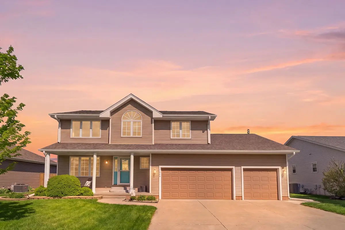 1629 Ashwood Drive, Altoona, IA 50009 - #1