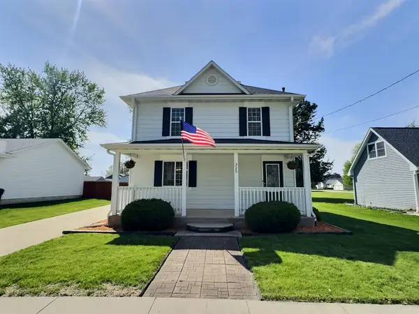 325 NW Lynn Avenue, Earlham, IA 50072