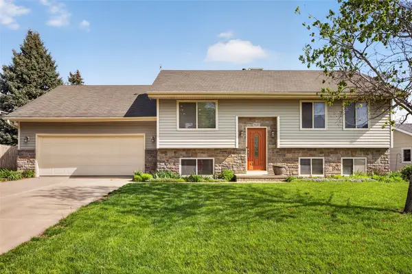 9505 Dennis Drive, Urbandale, IA 50322