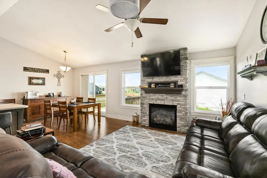 4304 NW Abilene Road, Ankeny, IA 50023 - #3