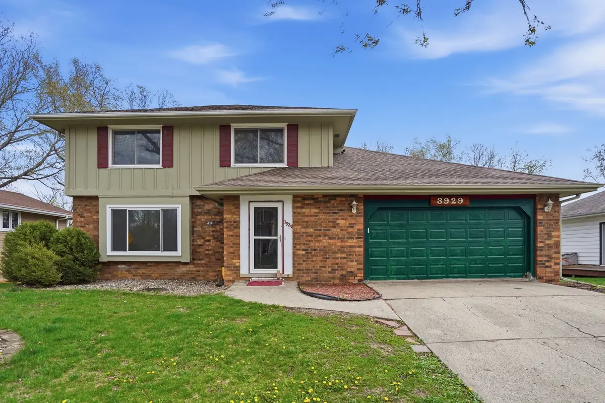 3929 Mary Lynn Drive, Urbandale, IA 50322 - #1