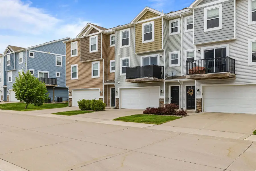 2628 NW Lois Lane, Ankeny, IA 50023 - #3