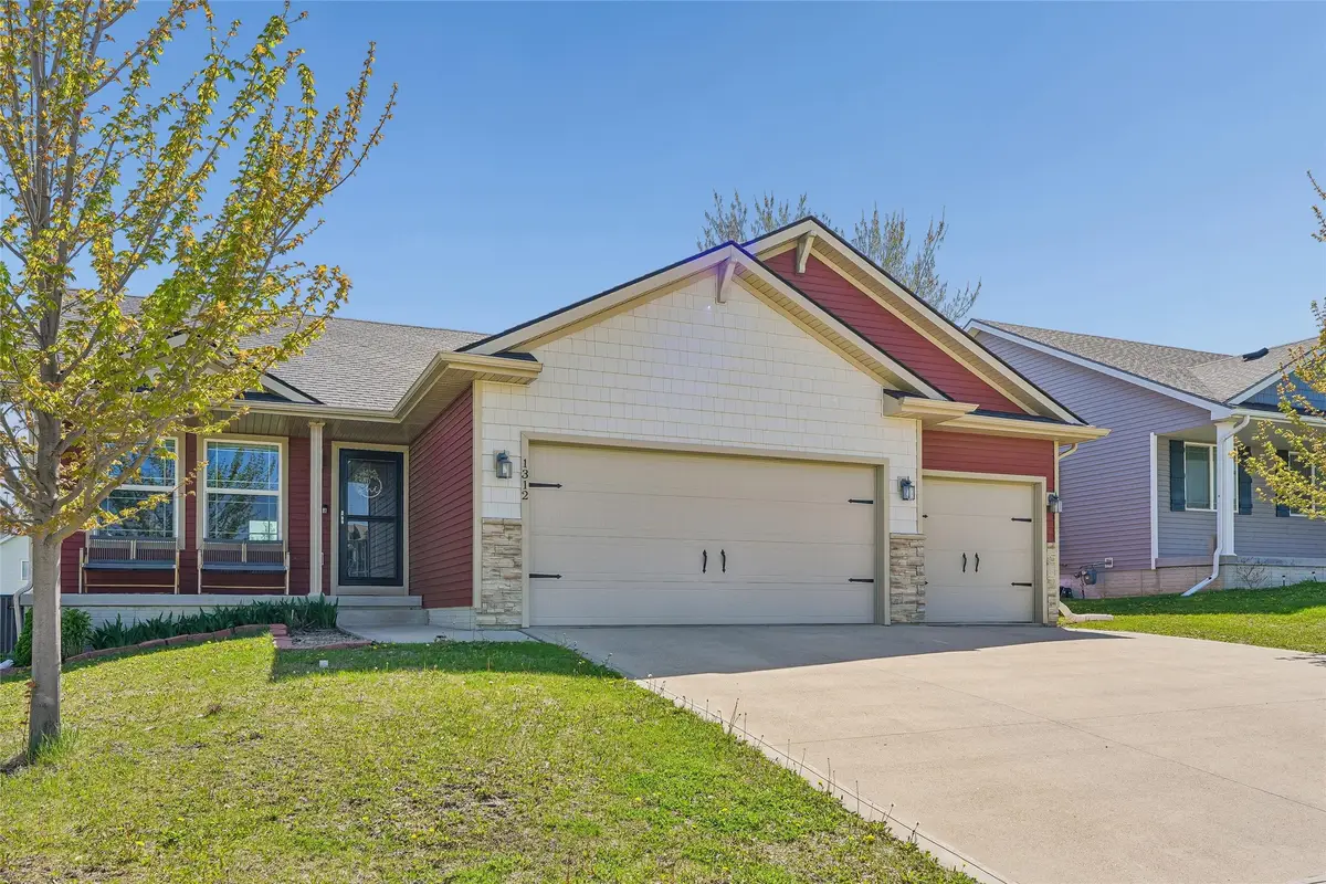 1312 N 6th Street, Indianola, IA 50125 - #1