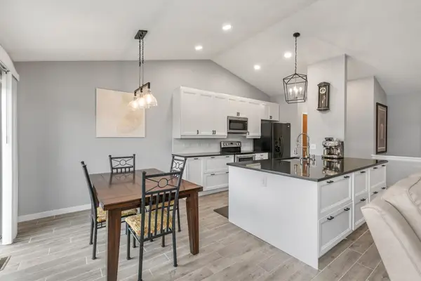 675 SE Ashton Court, Waukee, IA 50263