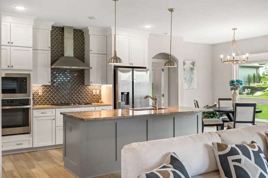 3910 Wildwood Court, Waukee, IA 50263 - #3