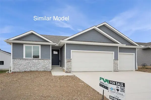 932 Lavender Lane, Pella, IA 50219