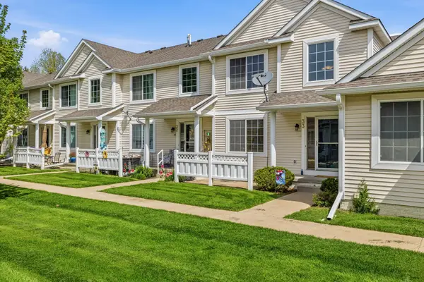 1720 94th Street #33, West Des Moines, IA 50266