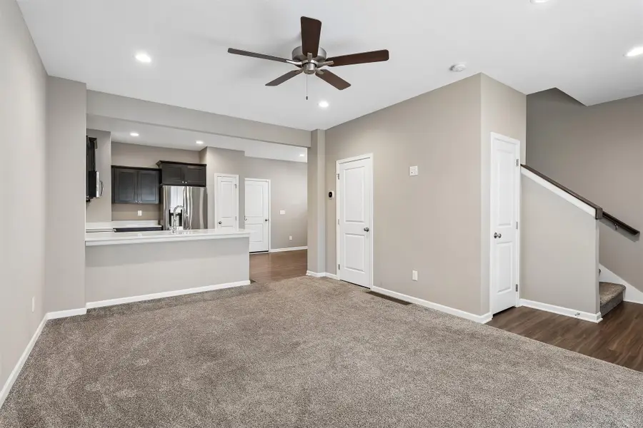 537 Kingston Avenue, Norwalk, IA 50211 - #2