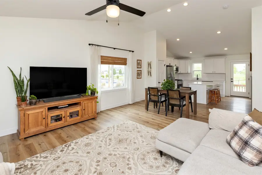 5306 NW 17th Street, Ankeny, IA 50023 - #3