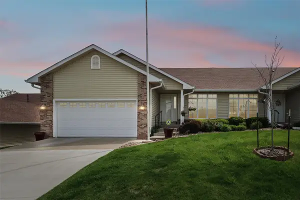 613 Trail Ridge Road, Indianola, IA 50125