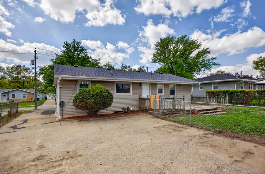 3913 64th Street, Urbandale, IA 50322 - #3